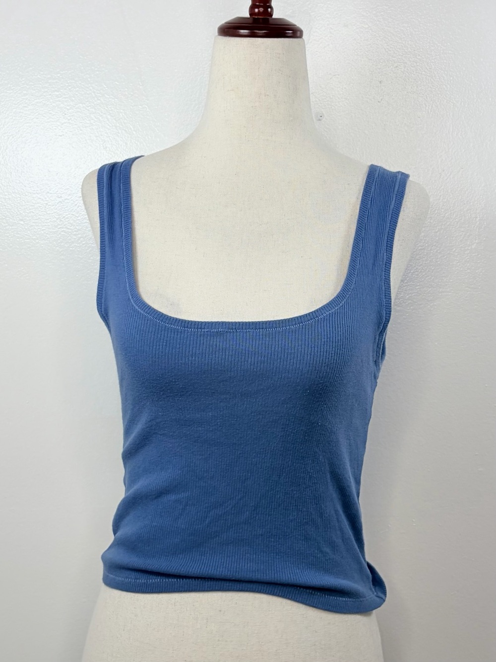 SKIMS Ribbed Tank Top - Picture 2 of 9